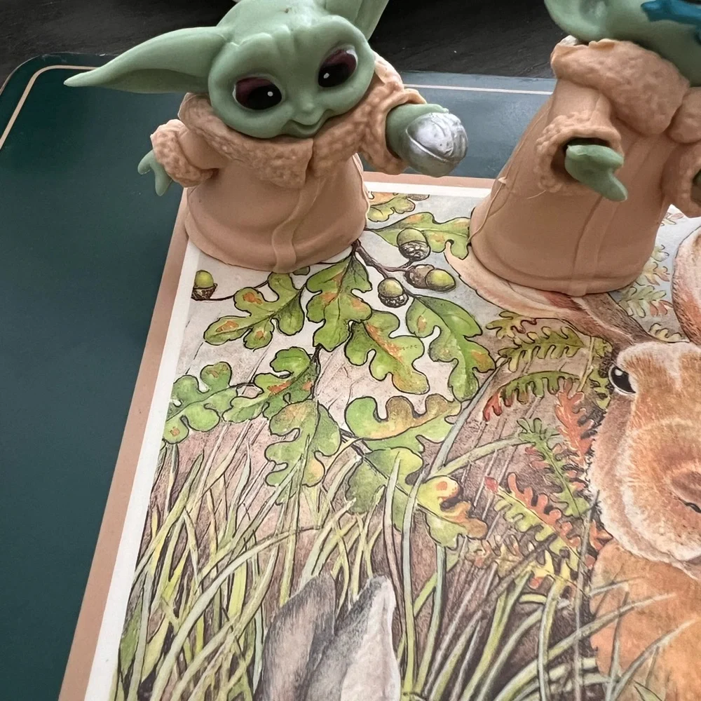 6 Baby Grogu figurines